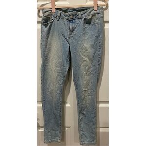 Women's Jean's​​​​​​​​​​​​